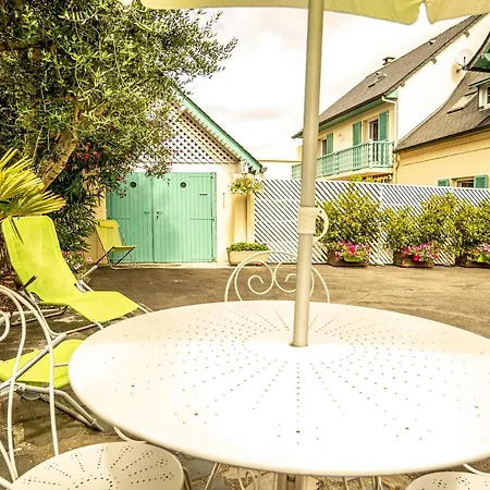 Villa En So De Bourdet